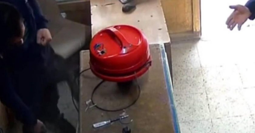 Çalışmayan elektrikli süpürgede 15 fare bulundu